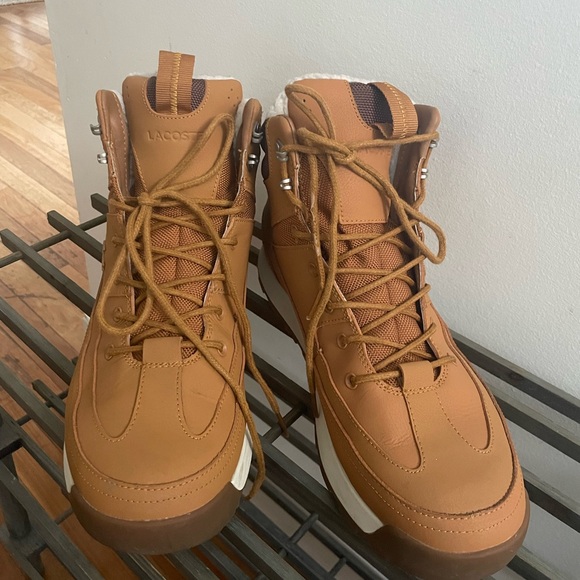 Lacost insulated men’s snow boots - Picture 2 of 5